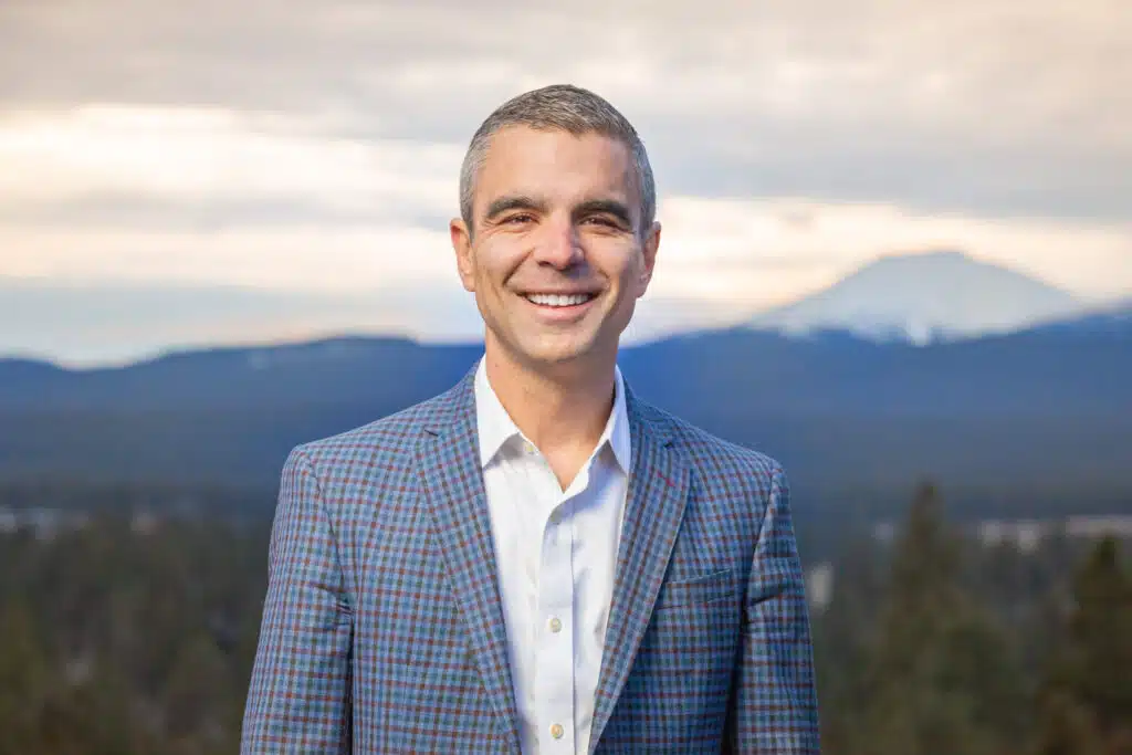 Oregon State Senator Anthony Broadman is responsible for introducing the bill in the Oregon State Senate.