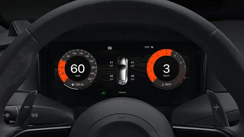 A few months after the launch, big automakers (with the exception of Aston Martin) are still saying no to Apple CarPlay Ultra, and here's why