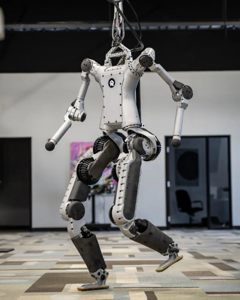 Apptronik Apollo, NASA humanoid robot walking