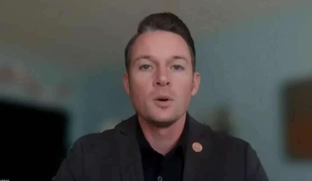 Arizona may eliminate speed limits on some highways under new proposal