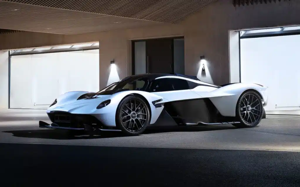 Ex-F1 Star Daniel Ricciardo is putting his Aston Martin Valkyrie with less than a hundred miles on sale