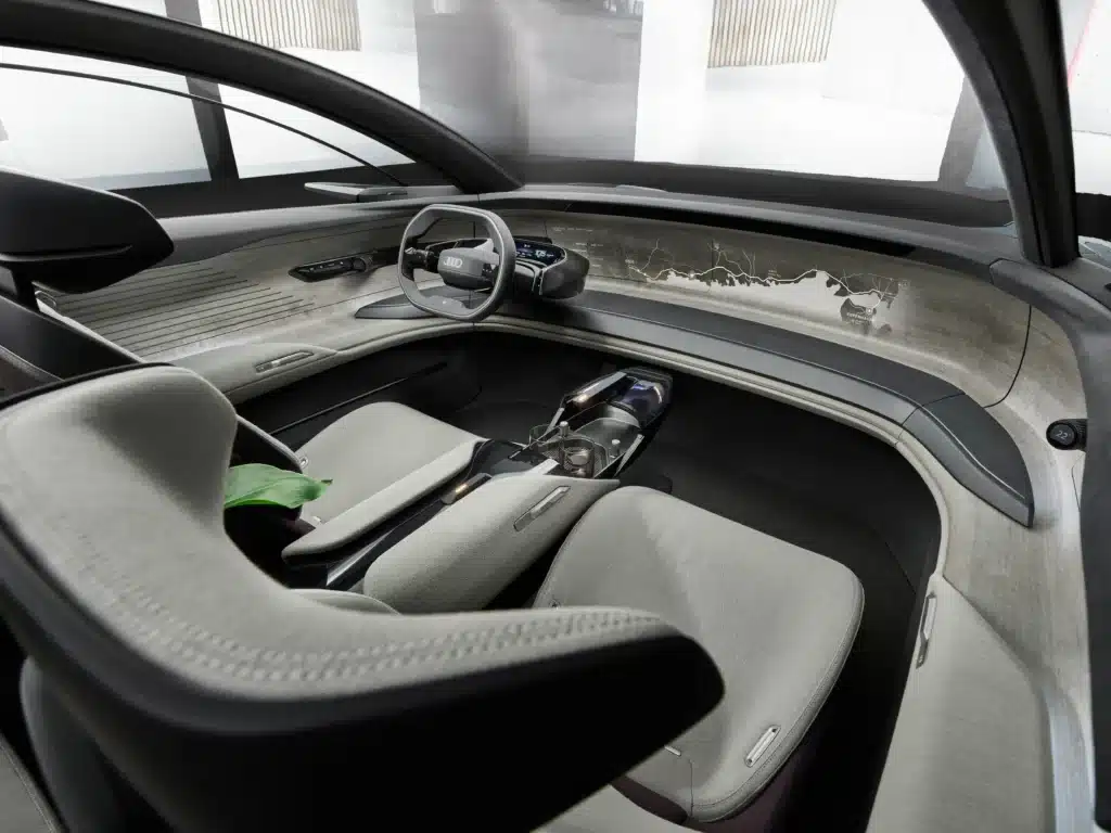 Audi-Grandsphere-interior