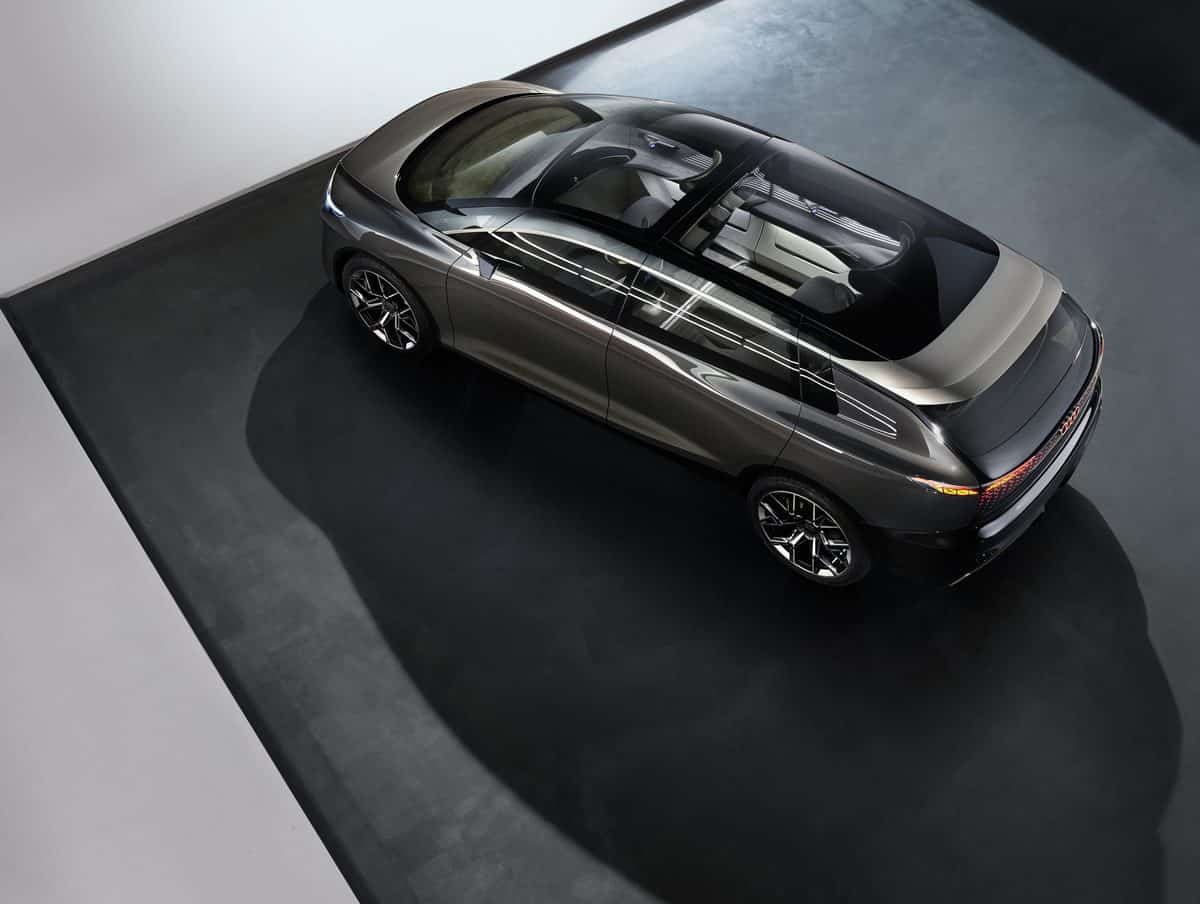 An aerial view of the Audi urbansphere, with its roof windows.