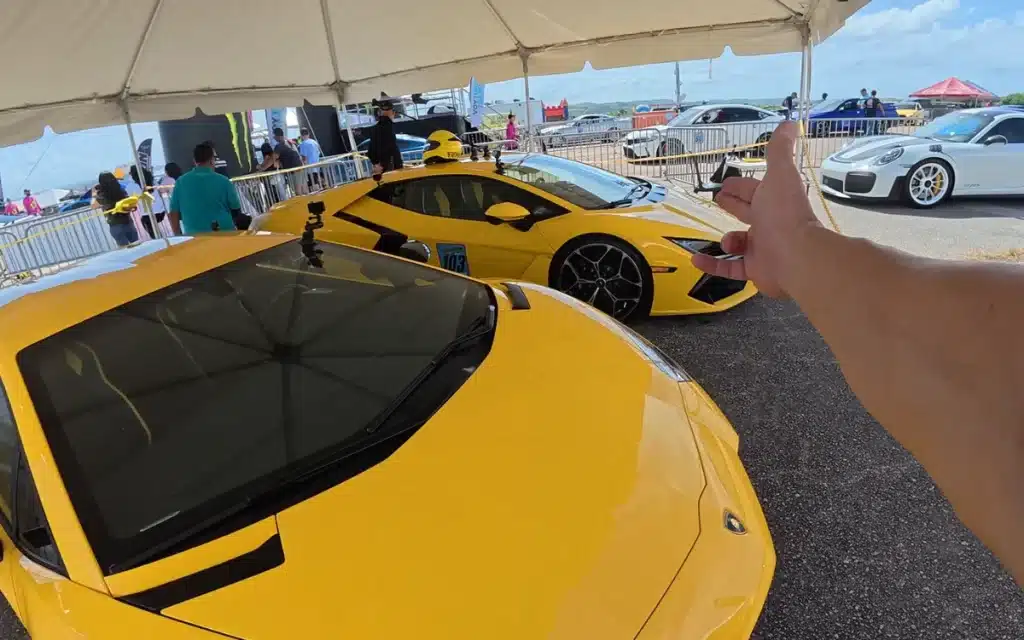 Drag race Lamborghini Aventador and Revuelto