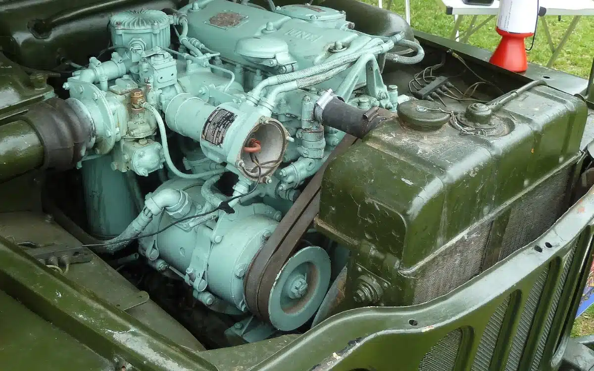 Man successfully revives unused 70-year-old Rolls-Royce engine