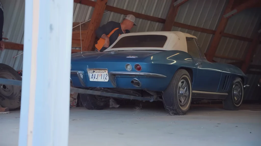 Dennis Collins has found an amazing 1966 Corvette as part of a Kansas barn find, which has also included a very rare Ford Mustang muscle car