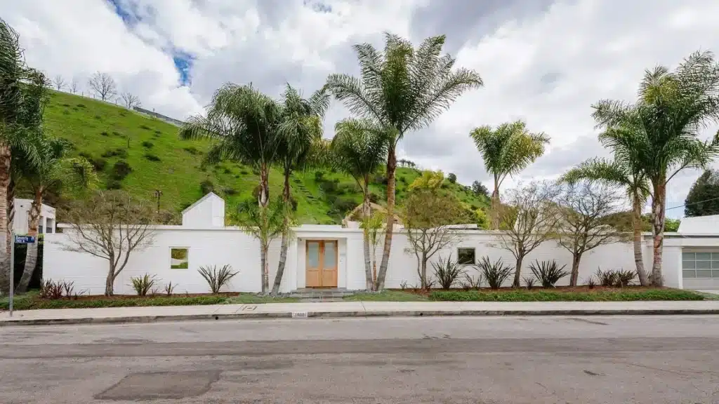 Taylor Swift Midcentury modern home, LA