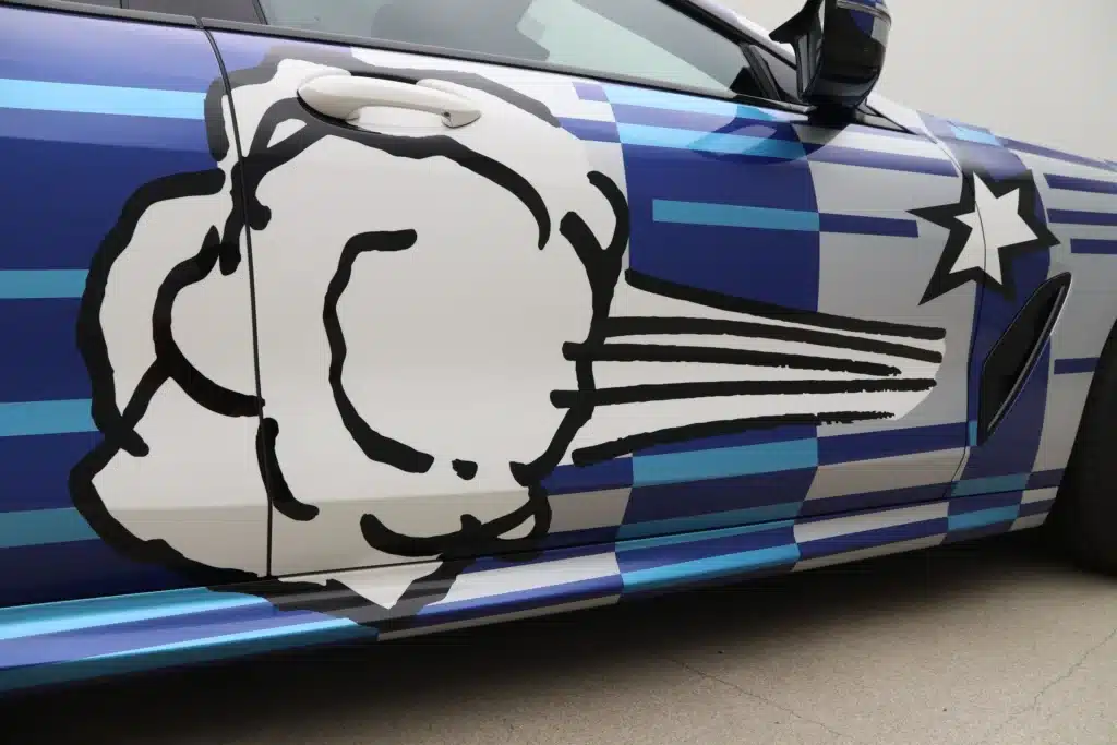 BMW 8 X Jeff Koons