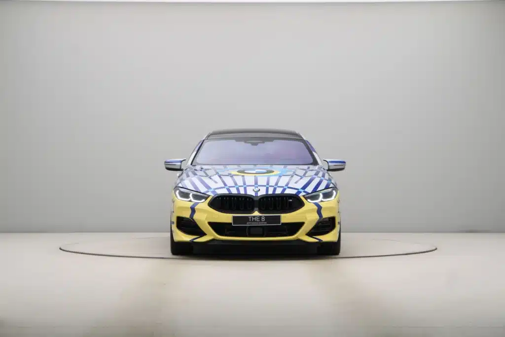 BMW 8 X Jeff Koons