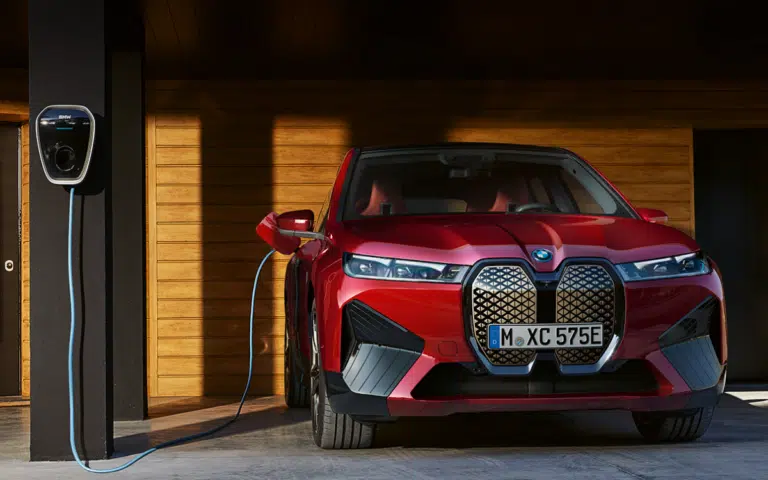 Study finds that only using public EV chargers and not charging at home is still cheaper than paying for gas