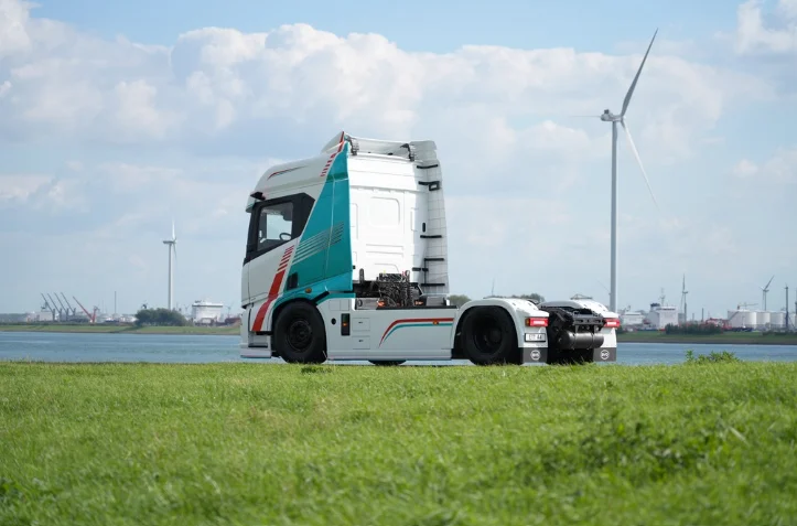 BYD unveils its first heavy-duty electric semi and it packs 1,000HP, charges in 20 minutes and carries a huge battery warranty