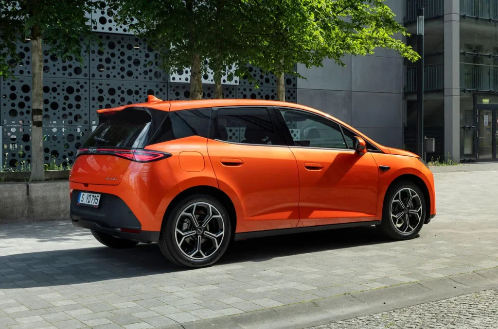 electric hybrid BYD Dolphin G