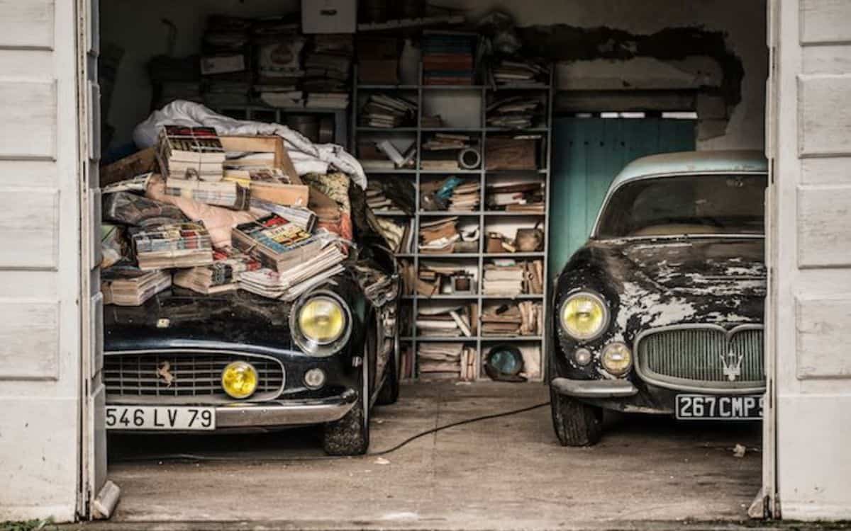 A Ferrari was found under a pile of books in the Baillon Collection.