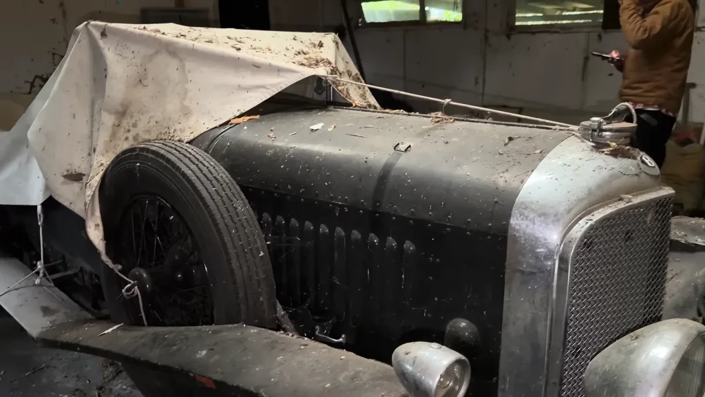 Man explores abandoned property and uncovers a rare car worth over $1M hiding in a barn