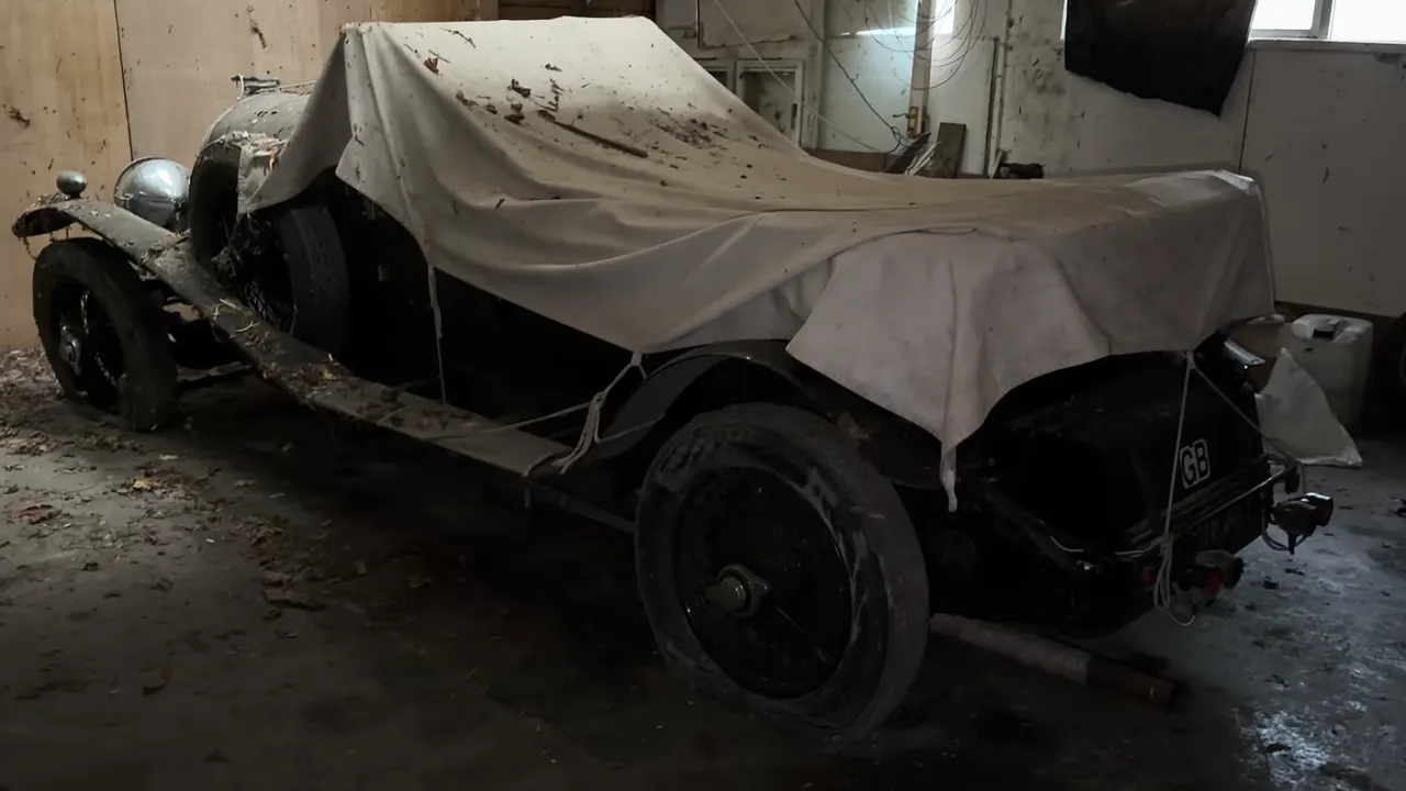 Man explores abandoned property and uncovers a rare car worth over $1M hiding in a barn