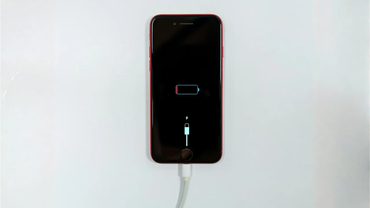Former Apple employee warns people against making these simple mistakes that are killing your iPhone's battery