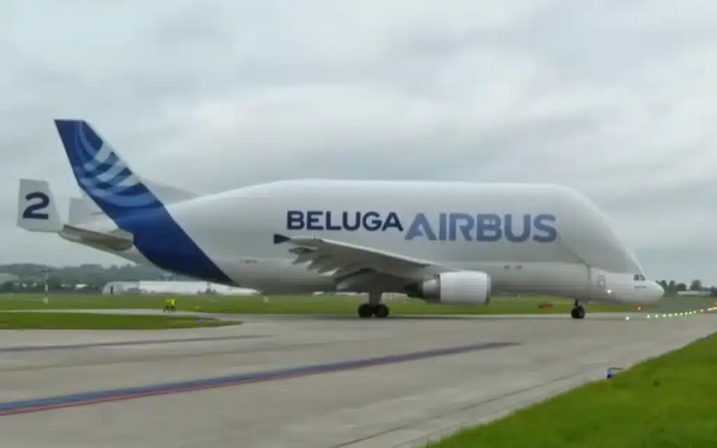A sneak peek at what it actually looks like to be inside the gigantic Airbus Beluga, the aircraft that is so big it carries other planes