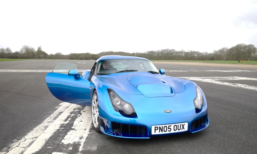 Ben Collins aka The Stig finally revealed the worst car hes ever driven on Top Gear and its a brand only hardcore car geeks might remember