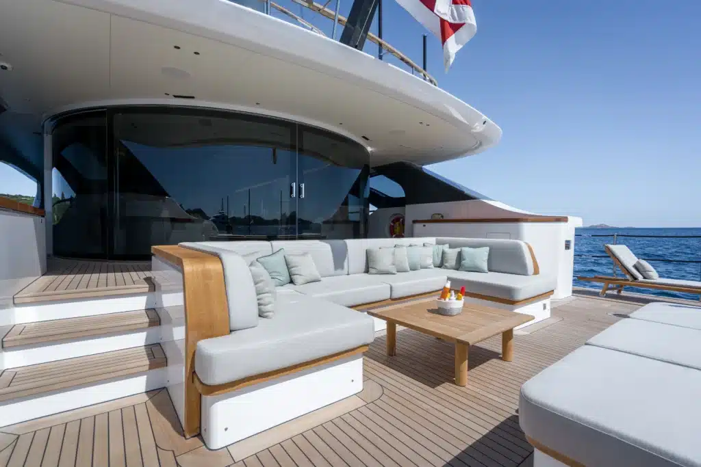 Benetti Oasis 40 M Benetti Contigo $28 million superyacht