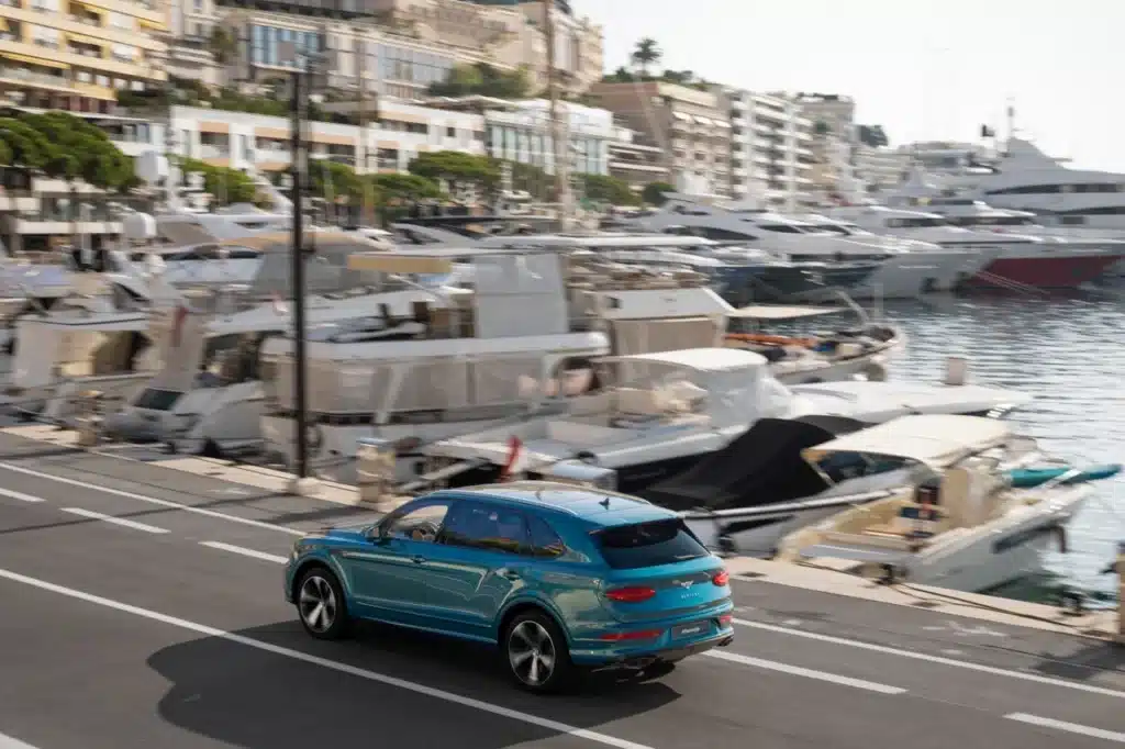 Bentley Bentayga Azure Riviera