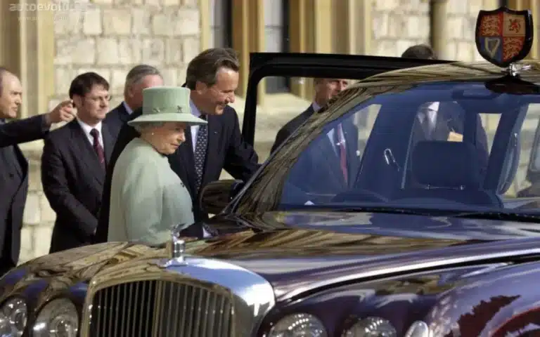 Bentley State Limousine with Queen Elizabeth II