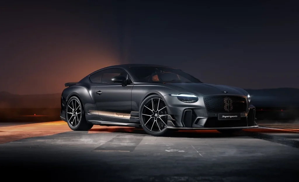 Bentley Continental GT Supersports debuts with major weight cuts, a stronger V8 engine, new aero features and a rear wheel drive setup aimed at sharper handling
