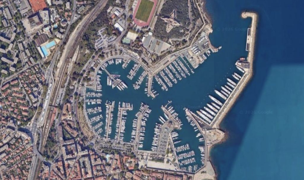 Bill Gates spent $88M on these 460ft and 230ft French Riviera berths with a 20-year lease but he's selling them before his superyacht even goes near them