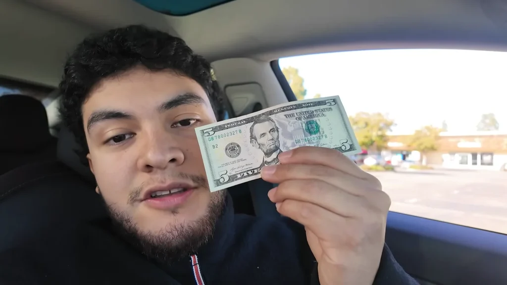 Man putting $5 a day into Bitcoin shows what it's like now he's 429 days in