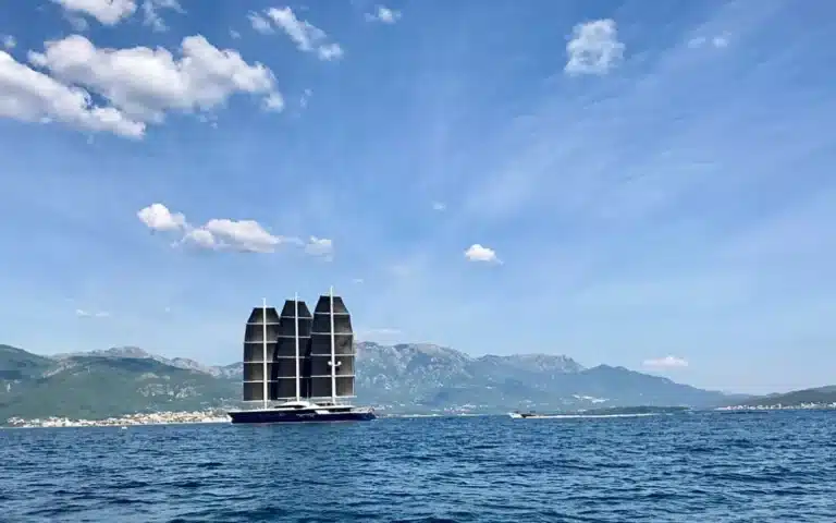 Black Pearl yacht