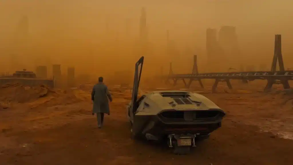 Blade-Runner-flying-car-in-movies