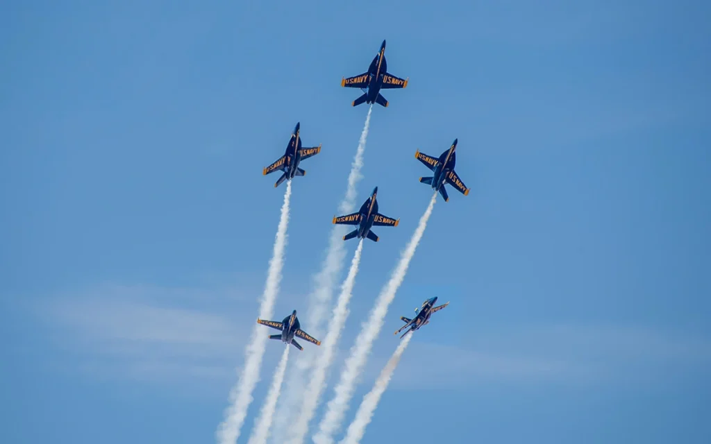 A Blue Angels jet belonging to the US Navy surprised one man when it swooped incredibly close to his position during a practice session in California.