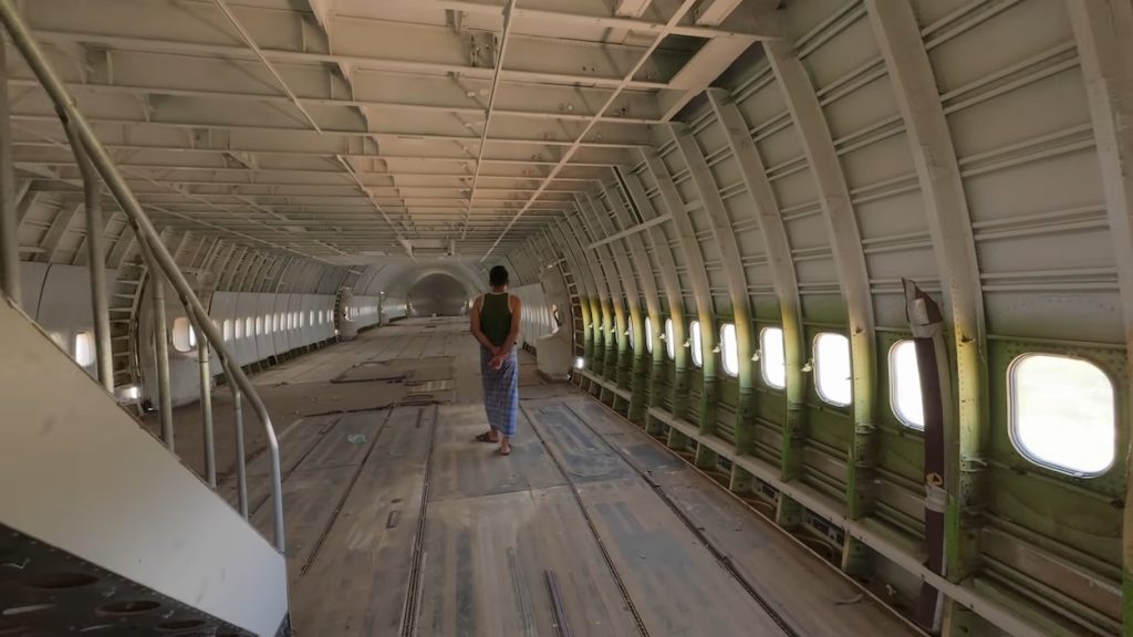 There's an abandoned Thai Airways Boeing 747 randomly sitting in a field in Thailand, and the story behind it isn't particularly happy
