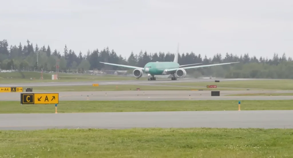 Boeing may have finally found a replacement for the 747 with the new 777-9, the first of which recently completed its maiden flight in Lufthansa's configuration