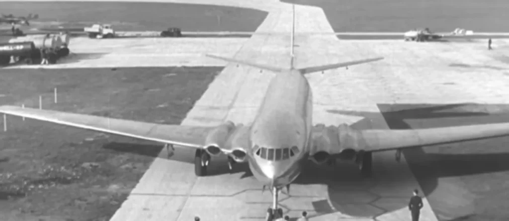 This is the largest UK-built aircraft ever - and it had a wingspan greater than a Boeing 747