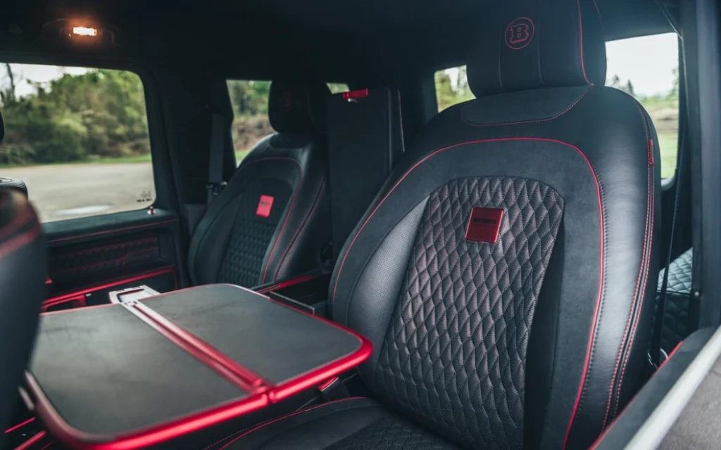 By reviving its Rocket badge, the Brabus 900 Rocket Edition pushes the Mercedes-AMG G 63 to extremes few SUVs dare approach.