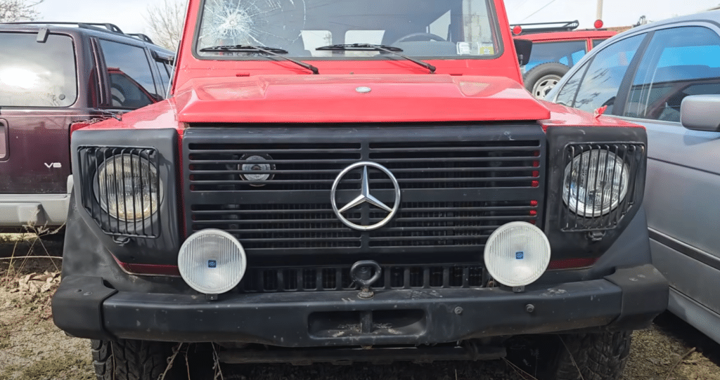 Broken G-Wagen sits for a decade, but this Mercedes 280 GE gets a G-Wagen restoration that brings the classic SUV back to life on a budget