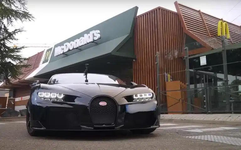 This is what happens when you take a Bugatti Chiron through a McDonald's drive-thru