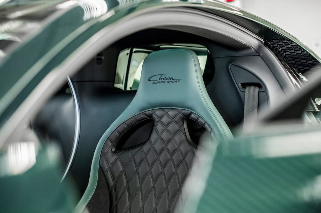 Bugatti Chiron seat