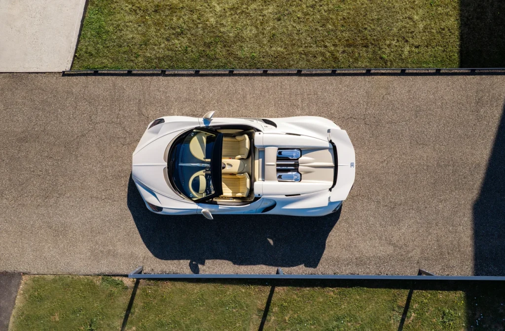 The last ever Bugatti W16 Mistral has rolled off the production line and this is the stunning 1-of-1 car that's marking the moment