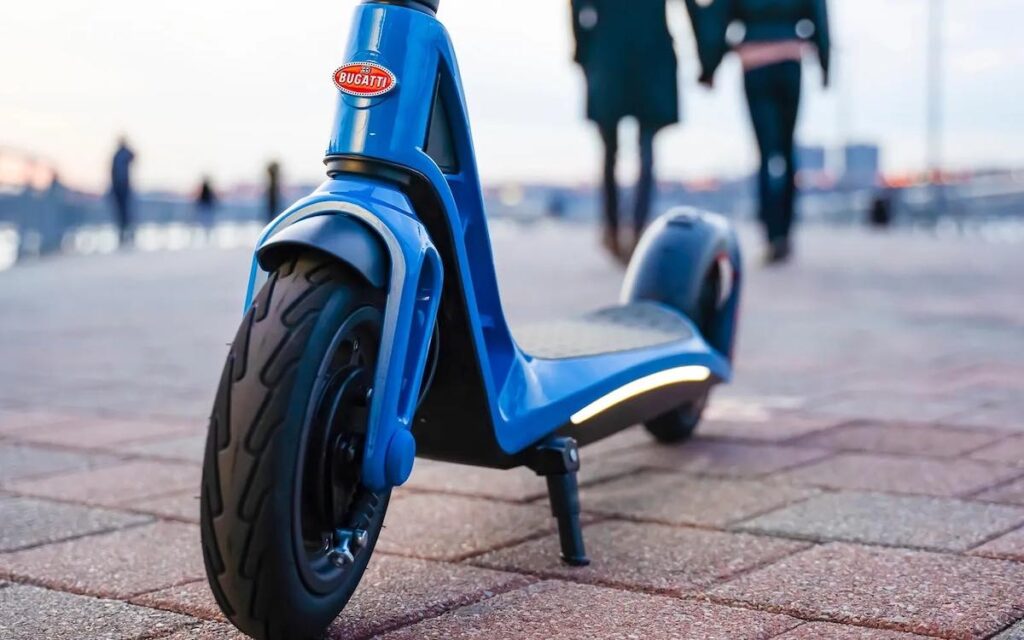 Bugatti scooter made by Bytech