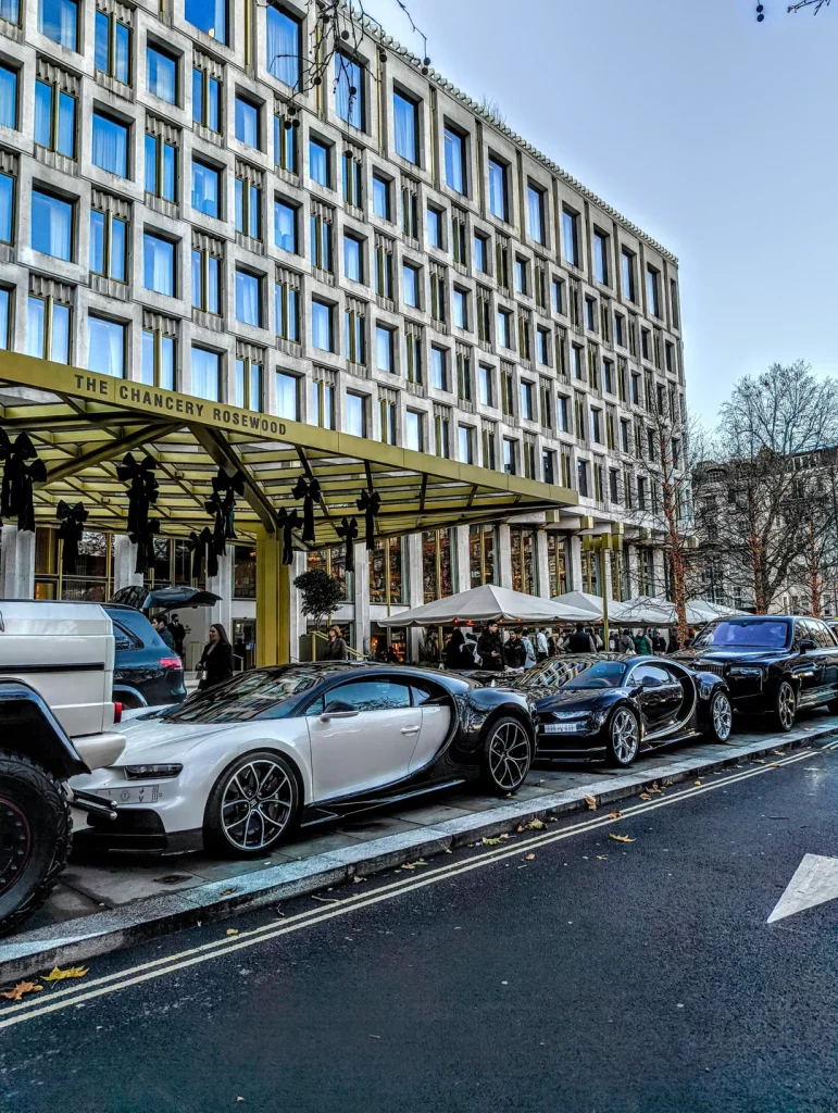 London streets witness the ultimate billionaire sandwich as Bugattis get boxed in by a 6x6 and a Rolls-Royce