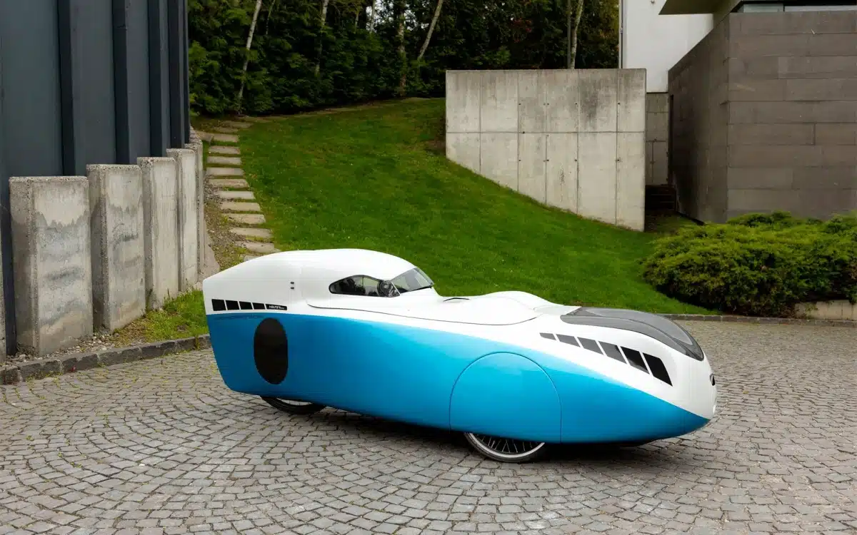 Just looking at pictures of the Bülk Distance Velomobile you probably can’t tell what it actually is