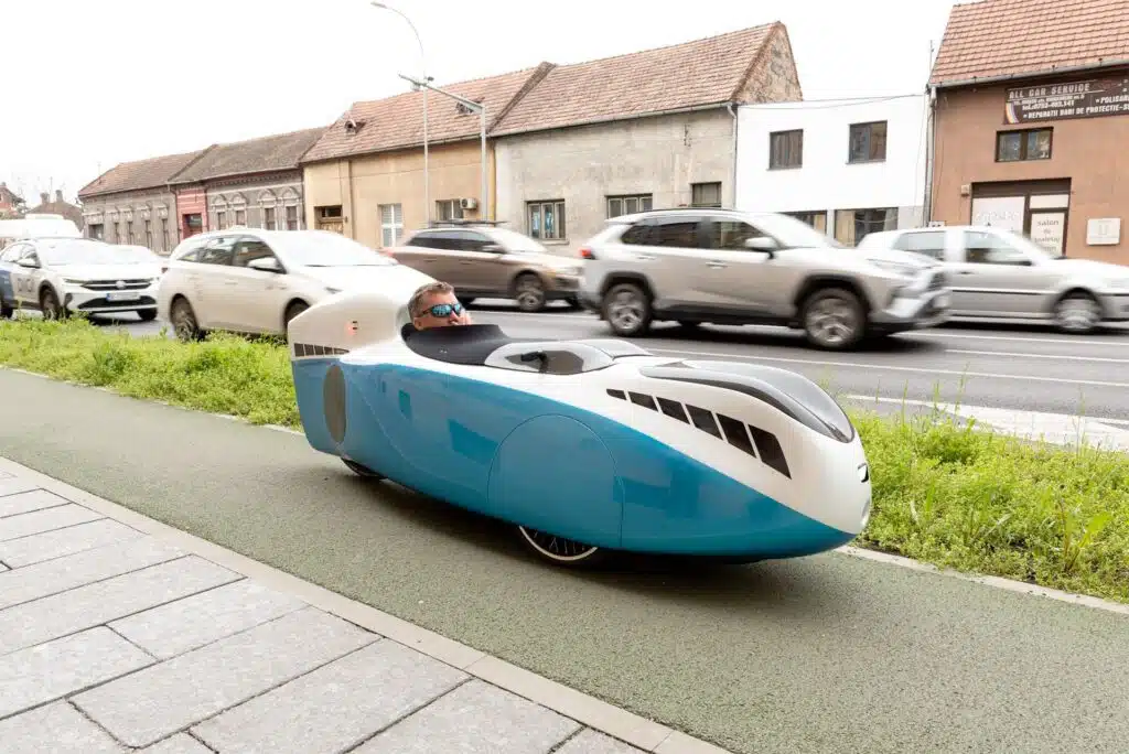 Just looking at pictures of the Bülk Distance Velomobile you probably can't tell what it actually is