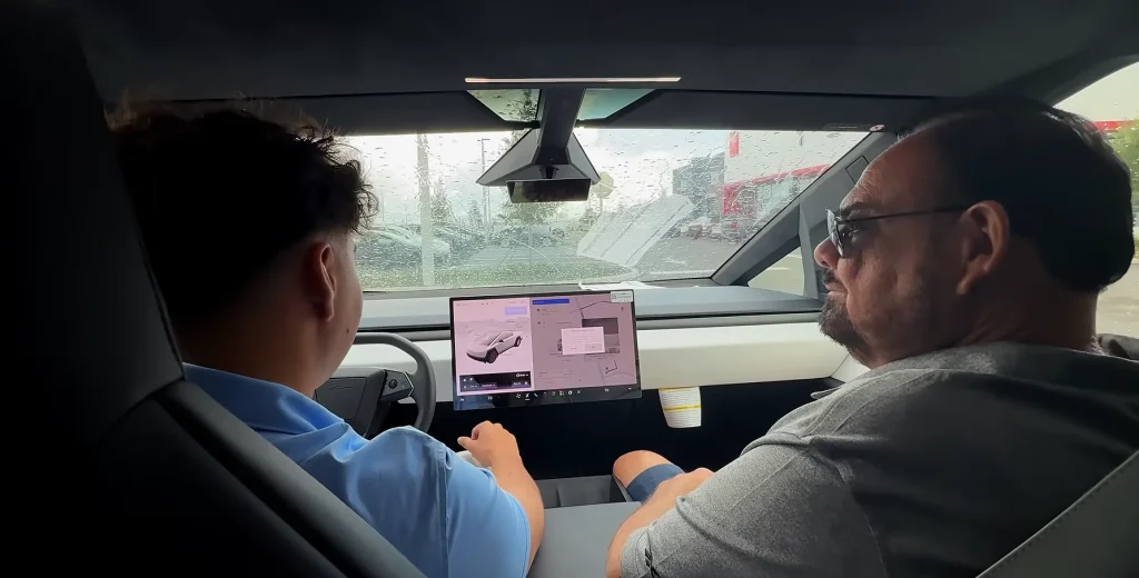 US man who's trying to buy a Tesla dealership for less than $24.5M explains why it's a very good investment