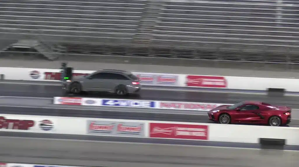 C8 Corvette and Audi RS 6 Avant in race