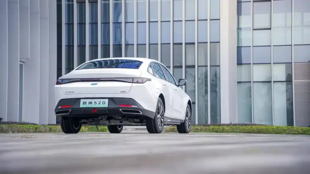 CATL debuts EV batteries that can be swapped as quick as filling up at a gas station on Changan Automobile Oshan 520
