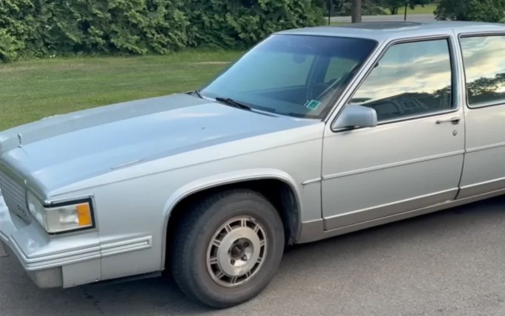 Canadian man spots 1988 Cadillac Fleetwood d'Elegance sitting abandoned on a driveway so he pays $500 and soon learns all about it