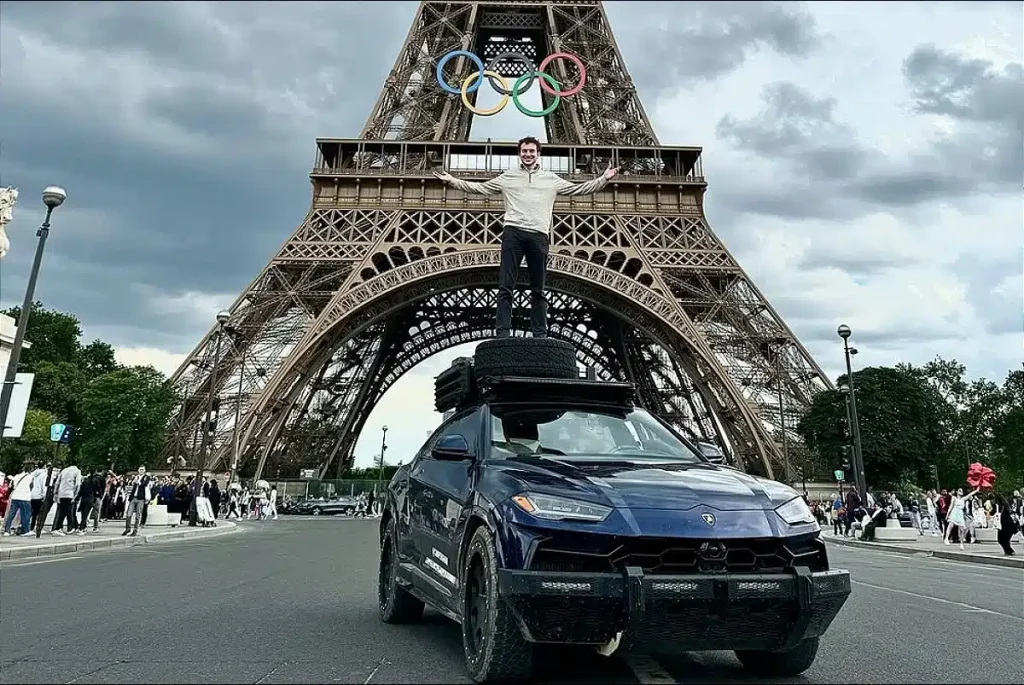 This YouTuber in the US bought a used Bentley Bentayga W12 that is, in his own words, potentially capable of bankrupting him