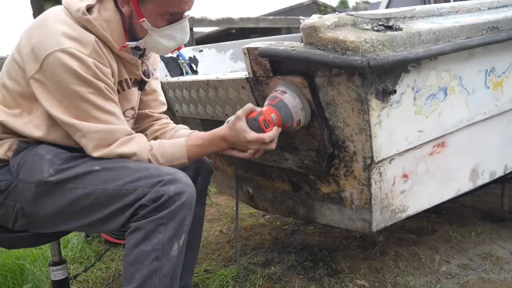 Men buy $200 scrap boat to see if they can restore it back to full health