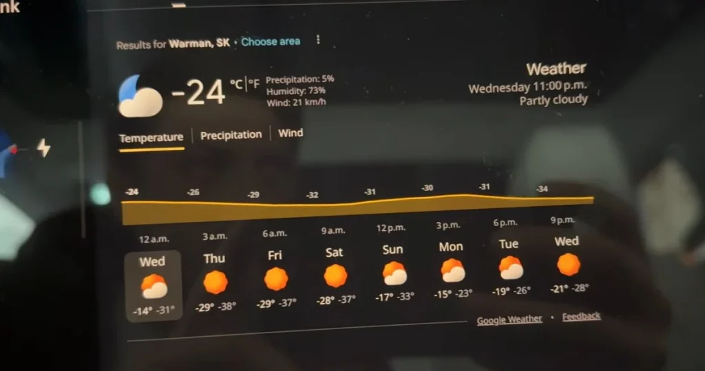 A Canadian driver tests the Tesla Model 3 Highland refresh in extreme cold. Learn how the Tesla Model 3 battery range holds up in -30°C temperatures